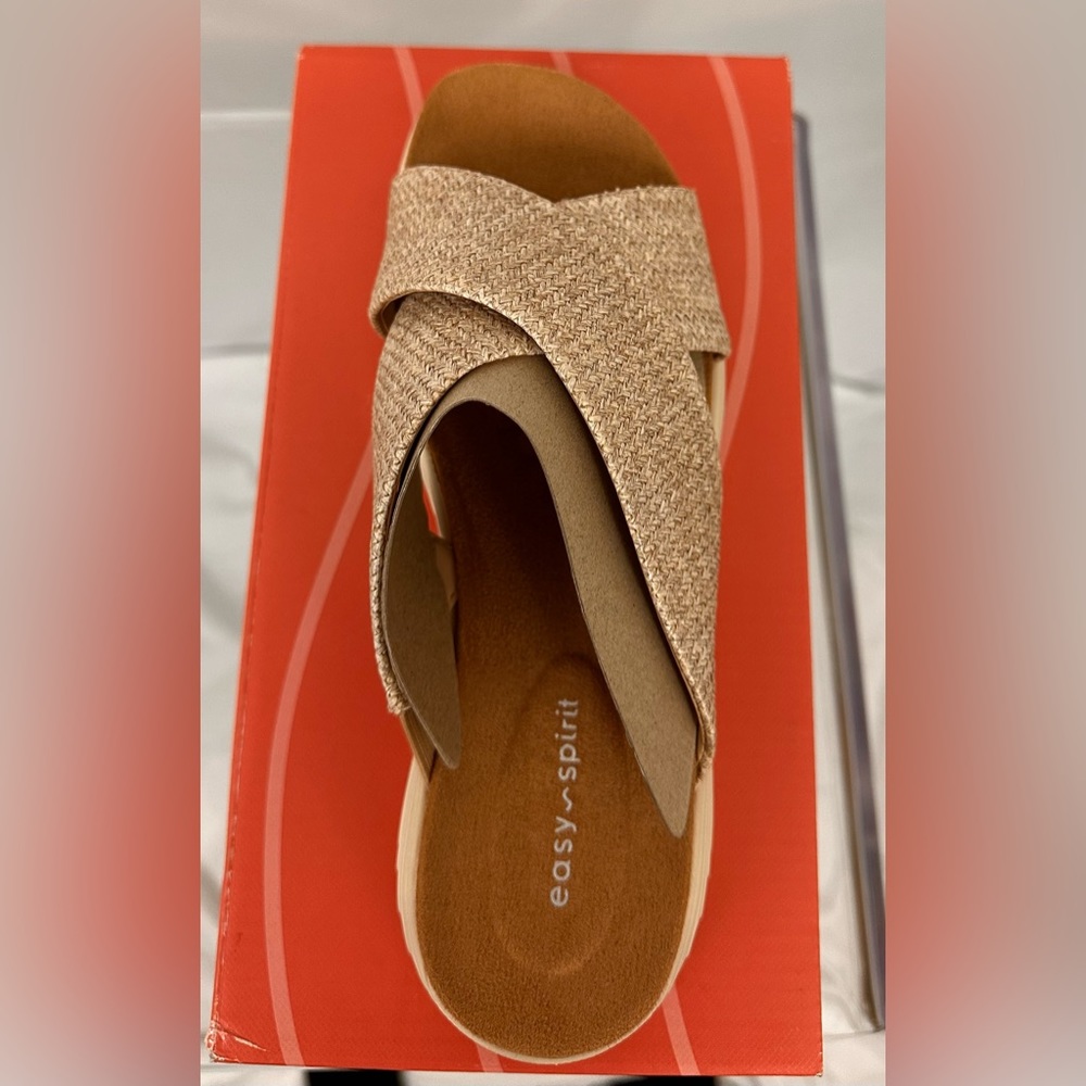 EASY SPIRIT Women's Taite Square Toe Casual Flat Sandals Light Natural 7… - Picture 11 of 14